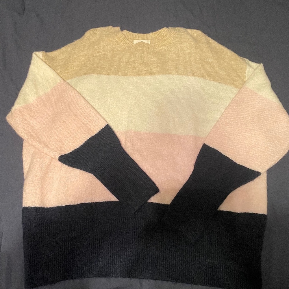 H&M plus sized striped sweater